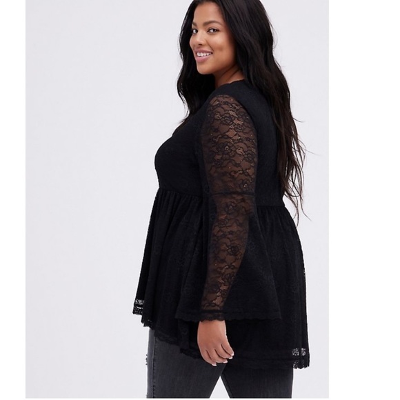 NWT TORRID BELL-SLEEVE BABYDOLL TOP - LACE BLACK - Picture 3 of 5